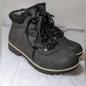 JBU Women's Blue Creek Water Resistant Shoes